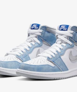 Jordan 1 Retro High Hyper Royal