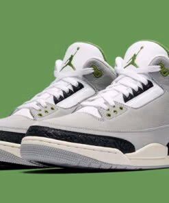 Jordan 3 Retro Chlorophyll