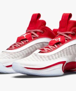 Jordan 36 SE Kia Nurse Global Game