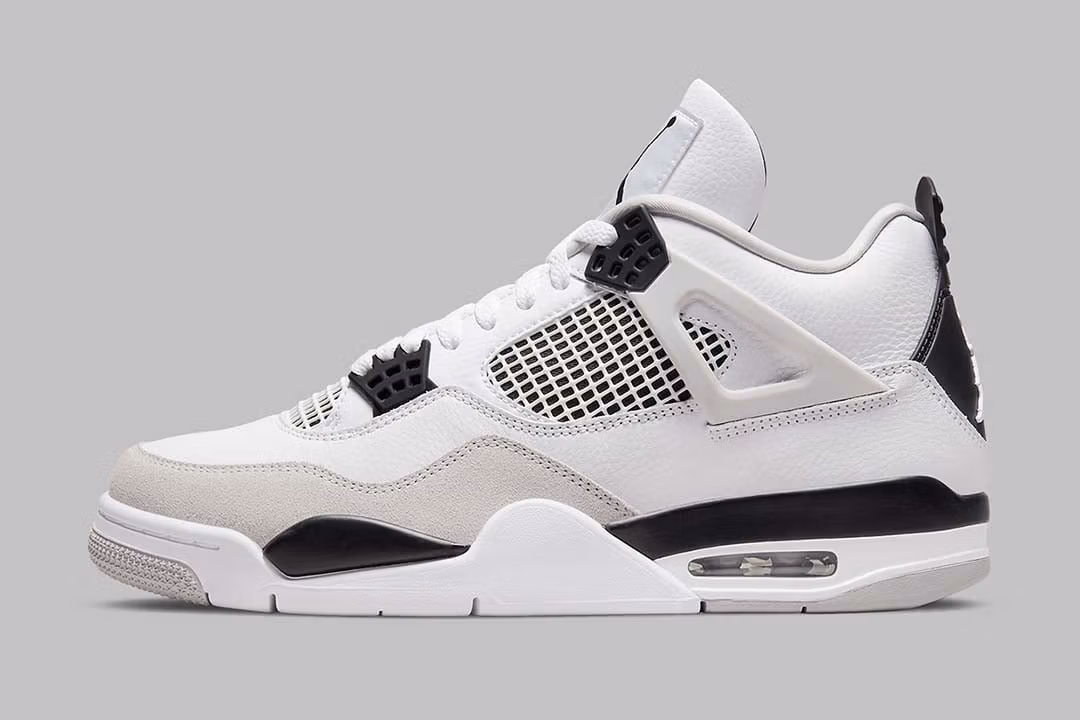 Jordan 4 Retro Military Black - Image 2