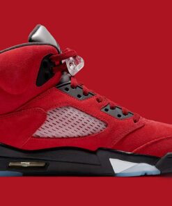 Alternative view of Jordan 5 Retro Raging Bull Red
