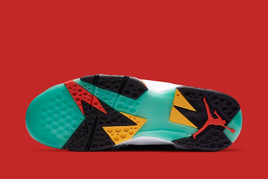Jordan 7 Retro Greater China - Image 5