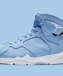 Alternative view of Jordan 7 Retro Pantone