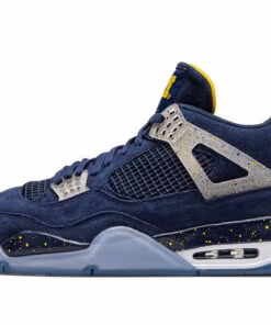 Alternative view of Jordan 4 Retro Michigan PE