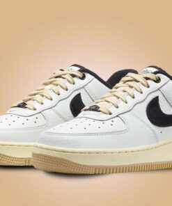 Nike Air Force 1 '07 LX Low Command Force Summit White Black - W