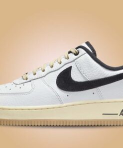 Alternative view of Nike Air Force 1 '07 LX Low Command Force Summit White Black - W