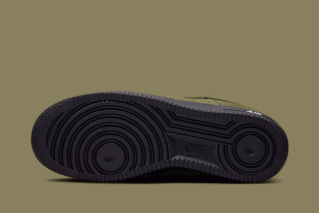Nike Air Force 1 Low '07 LV8 SE Cargo Khaki White Black - Image 5