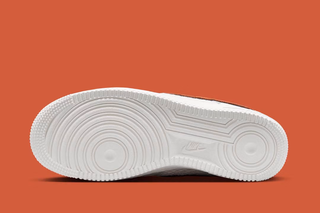 Nike Air Force 1 Low Basketball Leather Light Bone Sail - W - Image 5