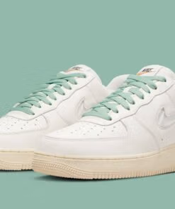 Nike Air Force 1 Low Jewel Certified Fresh DO9785-100