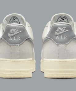 Nike Air Froce 1 Low '07 LV8 Vintage Certified Fresh Photon Dust Sail DO9801-100