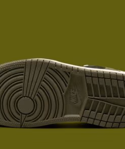 Jordan 1 Retro Low OG SP Travis Scott Olive DZ4137-106