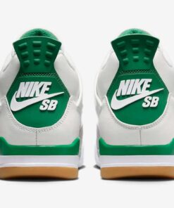 Jordan 4 Retro SB Pine Green DR5415-103