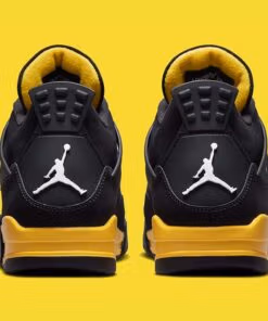 Jordan 4 Retro Thunder 2023 DH6927-017
