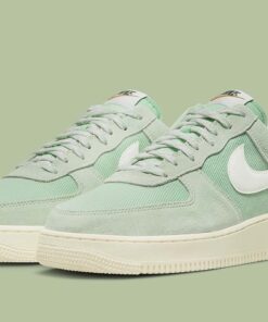 Nike Air Force 1 Low '07 LV8 Certified Fresh Enamel Green DO9801-300