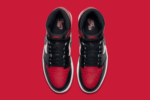 Jordan 1 Retro High Bred Toe 555088-610