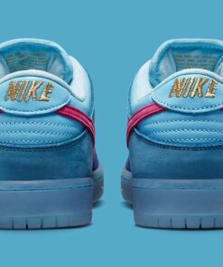 Nike SB Dunk Low Run The Jewels DO9404-400