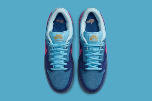 Nike SB Dunk Low Run The Jewels DO9404-400