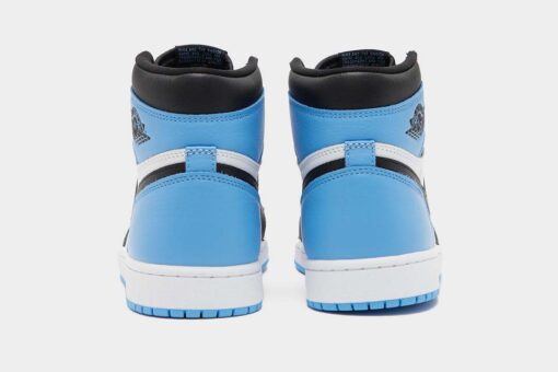 Air Jordan 1 High OG UNC Toe DZ5485-400