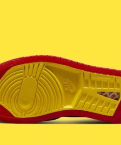 Jordan 1 High Zoom Air CMFT 2 Teyana Taylor A Rose From Harlem FJ0604-601