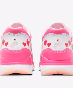 Air Max 1 '86 x Doernbecher Freestyle Hailey FZ3021-919