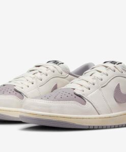Jordan 1 Retro Low OG Atmosphere Grey CZ0790-101
