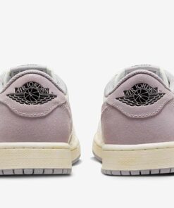 Jordan 1 Retro Low OG Atmosphere Grey CZ0790-101