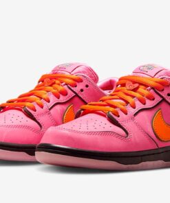 Nike SB Dunk Low Powerpuff Girls Blossom FD2631-600