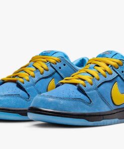 Nike SB Dunk Low Powerpuff Girls Bubbles FZ8320-400