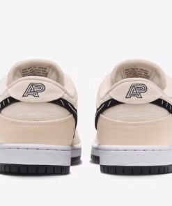 Nike SB Dunk Low x Albino & Preto Pearl White FD2627-200