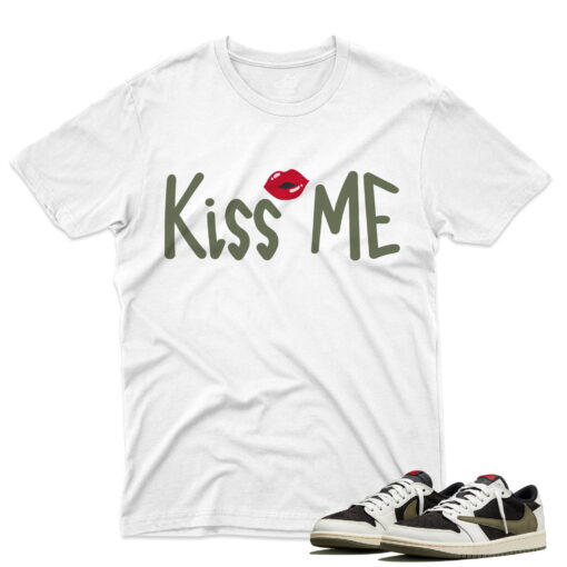 Travis Scott J1 Low OG Olive - KissMe T-Shirt - White