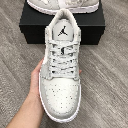 Jordan 1 Low White Camo photo review