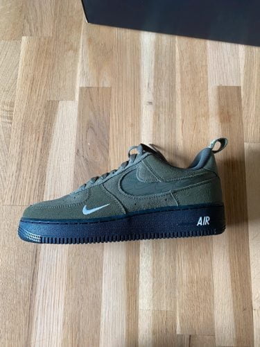 Nike Air Force 1 Low '07 LV8 SE Cargo Khaki White Black photo review