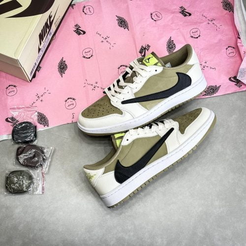 Jordan 1 Retro Low Golf Travis Scott Neutral Olive photo review