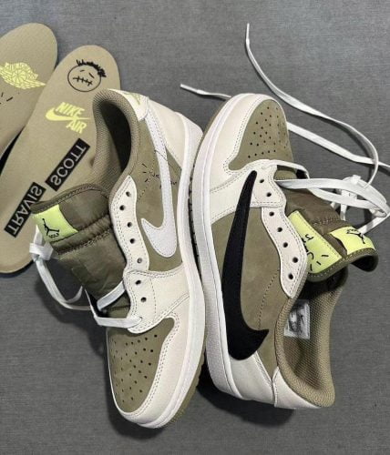 Jordan 1 Retro Low Golf Travis Scott Neutral Olive photo review