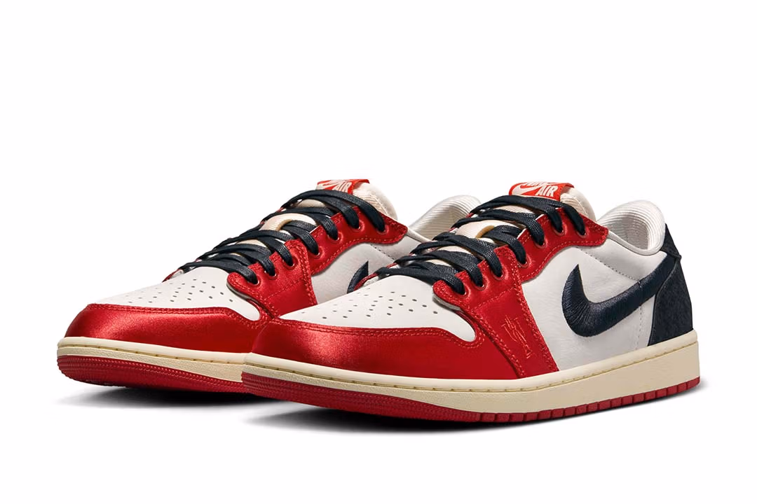 Jordan 1 Low OG Trophy Room Away