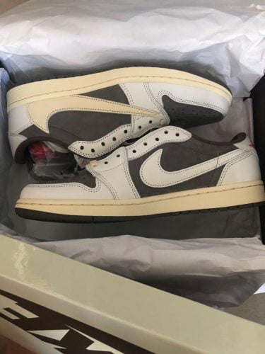 Jordan 1 Low x Travis Scott Sail and Ridgerock Reverse Mocha photo review