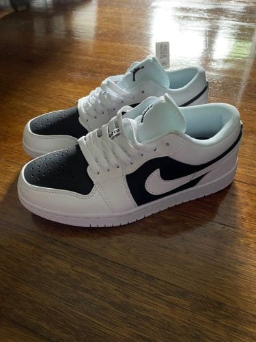 Jordan 1 Low Panda - W photo review