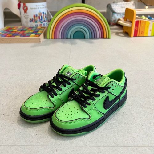 Nike SB Dunk Low Powerpuff Girls Buttercup photo review