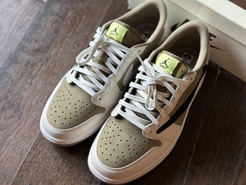 Jordan 1 Retro Low Golf Travis Scott Neutral Olive photo review