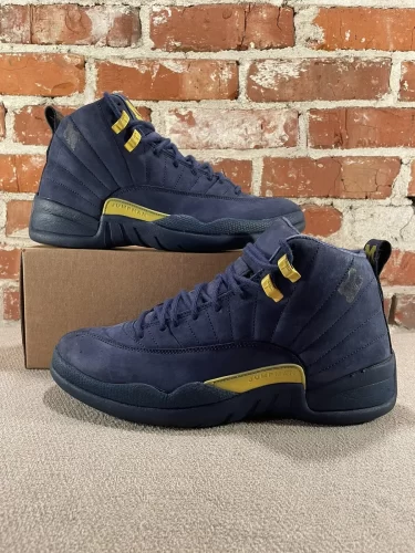 Jordan 12 Retro Michigan photo review