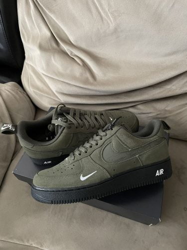 Nike Air Force 1 Low '07 LV8 SE Cargo Khaki White Black photo review