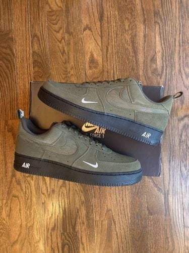 Nike Air Force 1 Low '07 LV8 SE Cargo Khaki White Black photo review