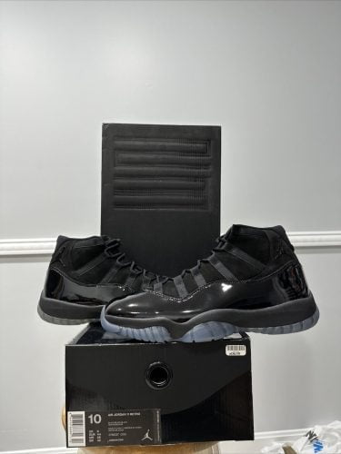 Jordan 11 Retro Cap and Gown photo review