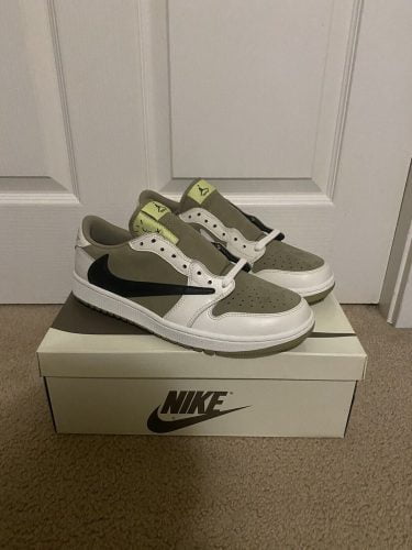 Jordan 1 Retro Low Golf Travis Scott Neutral Olive photo review