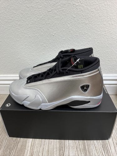 Jordan 14 Retro Metallic Silver - W photo review