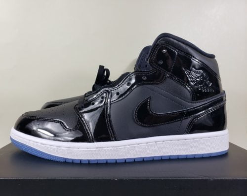 Jordan 1 Mid SE Space Jam photo review