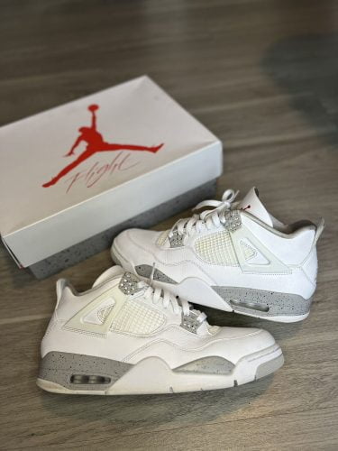 Jordan 4 Retro White Oreo photo review