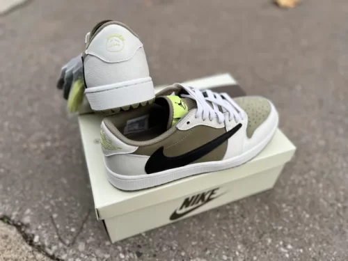 Jordan 1 Retro Low Golf Travis Scott Neutral Olive photo review