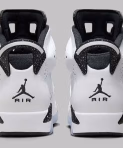 Jordan 6 Retro Reverse Oreo - Image 4