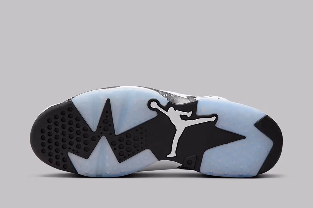 Jordan 6 Retro Reverse Oreo - Image 5
